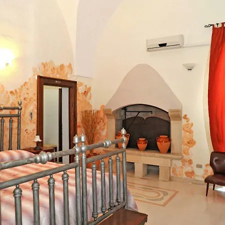 ;tenuta Vigna La Corte 250s פוג'ארדו
