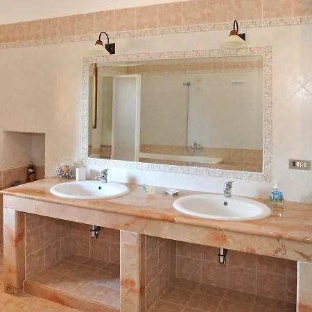 ;tenuta Vigna La Corte 250s בית נופש פוג'ארדו